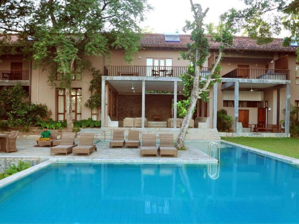 Roman Lake Ayurveda Boutique Resort Ahungalla Exterior foto