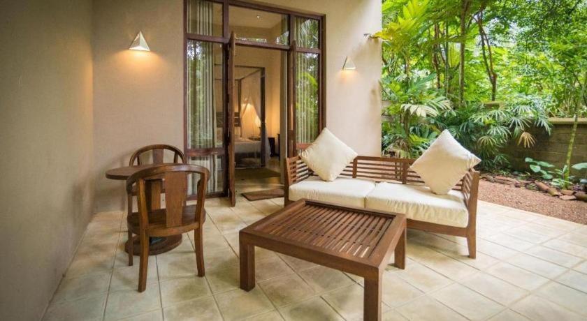 Roman Lake Ayurveda Boutique Resort Ahungalla Exterior foto