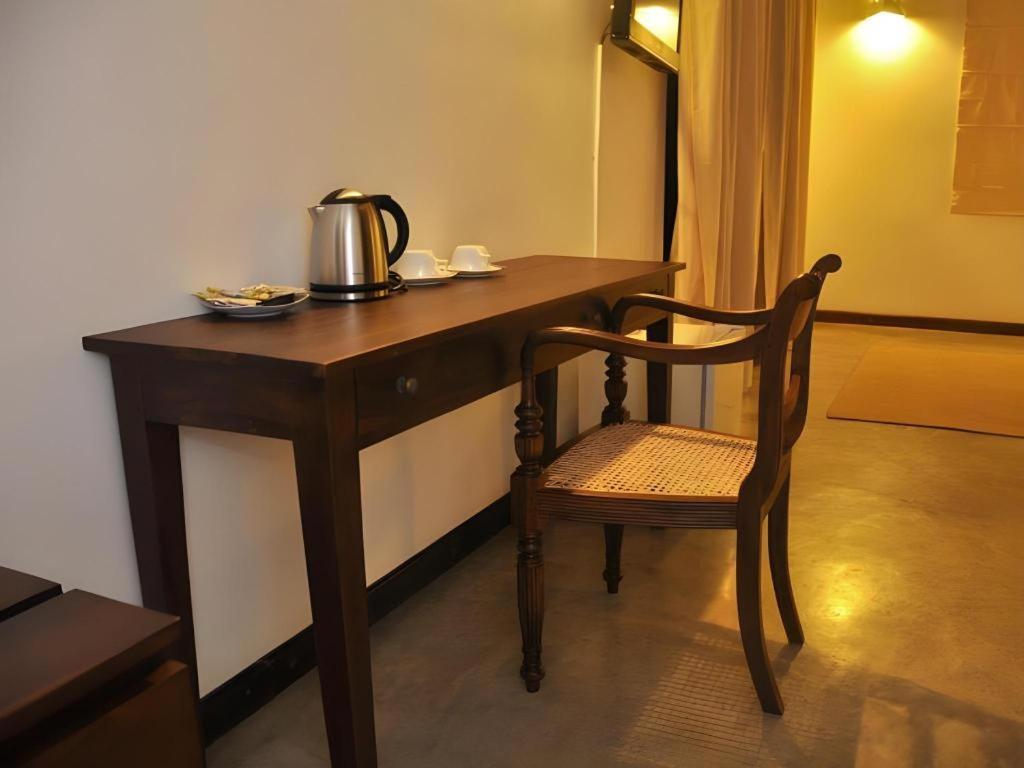 Roman Lake Ayurveda Boutique Resort Ahungalla Exterior foto